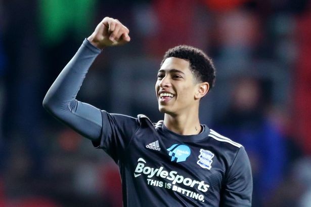 胡尔克谈转会传闻：媒体谈论的比我自己知道的还多（胡尔克回应转会传闻：媒体似乎比我更了解我的动向）