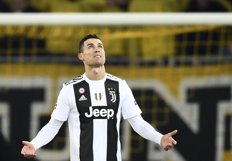 贝拉达：曼联的引援部门正在全力以赴地工作；新援适应得不错（贝拉达：曼联引援团队全速推进工作，新援融入情况良好）